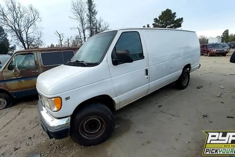 Photo of 2000 Ford E-250 Econoline