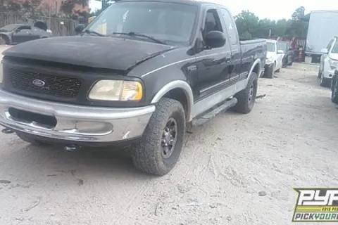 Photo of 1997 Ford F-250