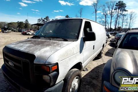 Photo of 2008 Ford E-250