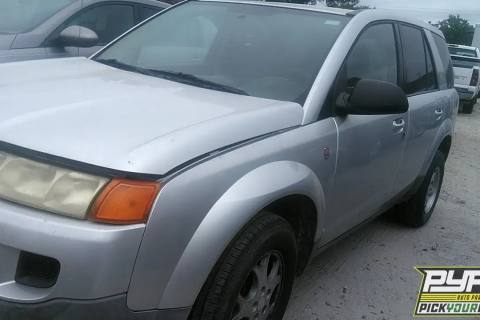 Photo of 2005 Saturn Vue