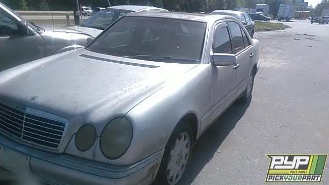 Photo of 1998 Mercedes-Benz E320