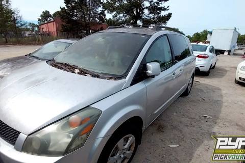 Photo of 2004 Nissan Quest