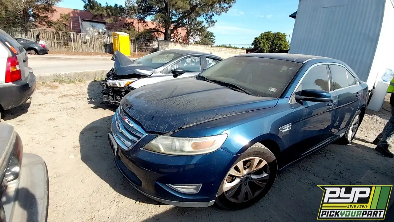 Photo of 2012 Ford Taurus