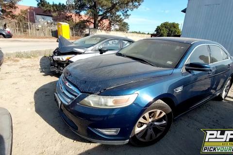 Photo of 2012 Ford Taurus