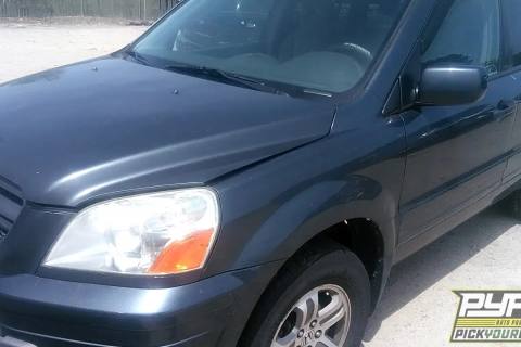 Photo of 2005 Honda Pilot
