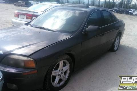 Photo of 2002 Lincoln Ls