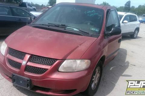 Photo of 2003 Dodge Caravan