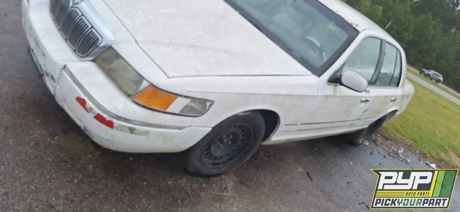 Photo of 1999 Mercury Grand Marquis