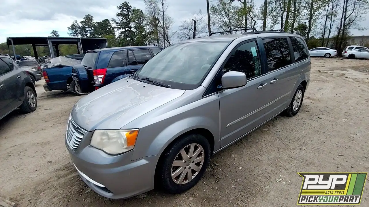 Photo of 2014 Chrysler Town & Country