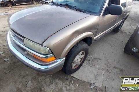 Photo of 2002 Chevrolet S10