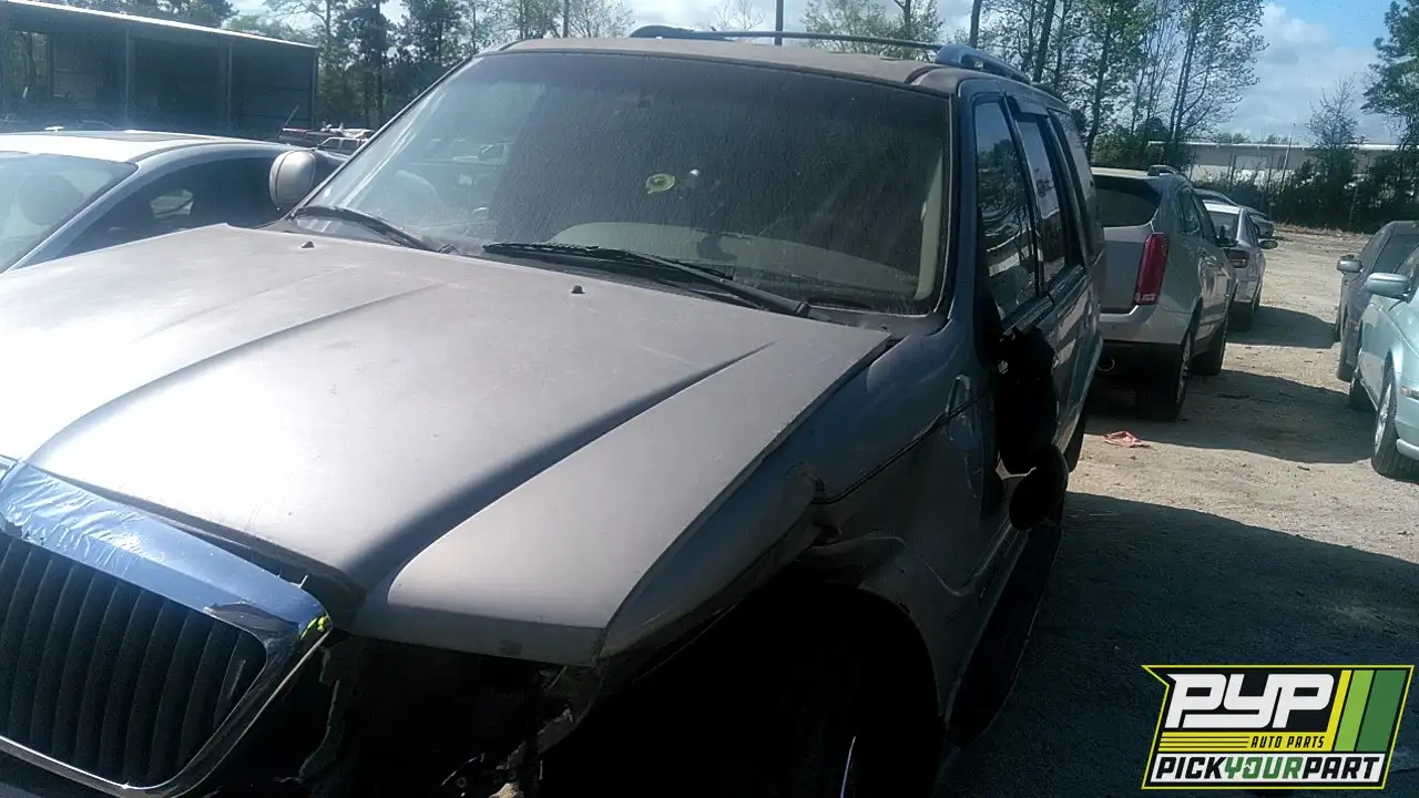 Photo of 2000 Lincoln Navigator