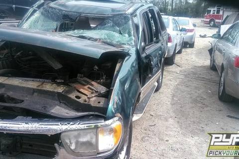 Photo of 2000 Mercury Mountaineer