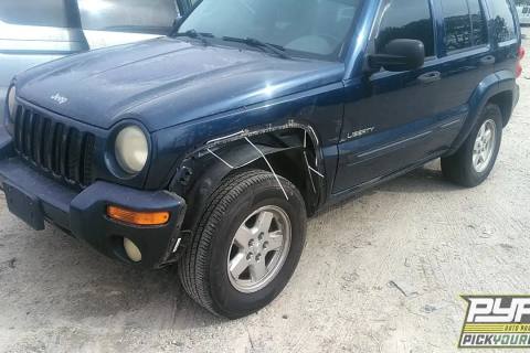 Photo of 2004 Jeep Liberty