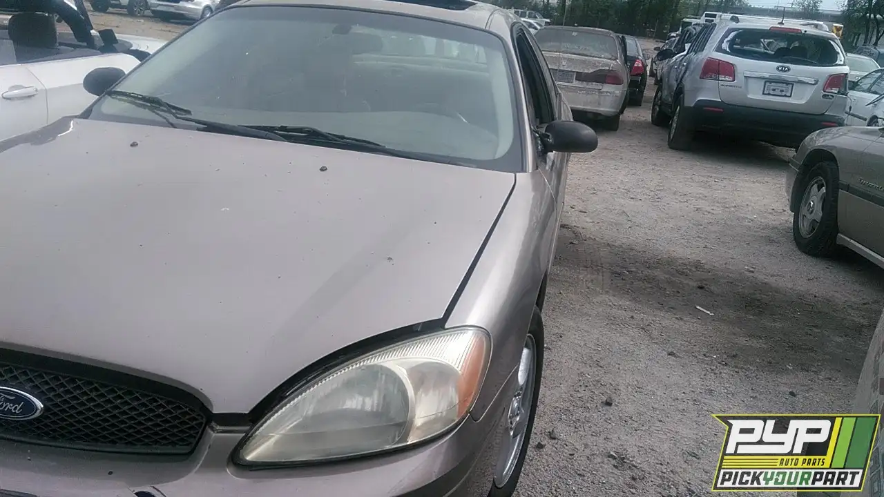 Photo of 2004 Ford Taurus
