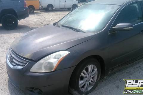 Photo of 2011 Nissan Altima