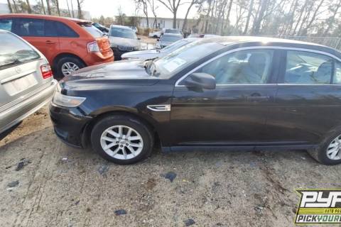 Photo of 2014 Ford Taurus