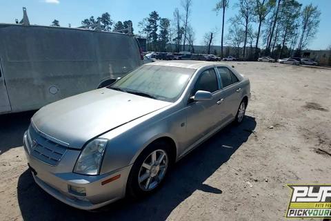 Photo of 2005 Cadillac Sts
