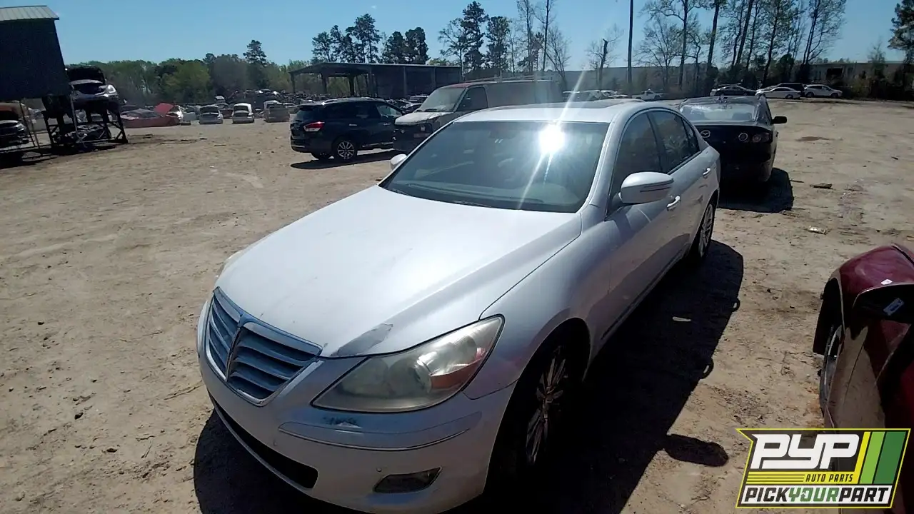 Photo of 2011 Hyundai Genesis