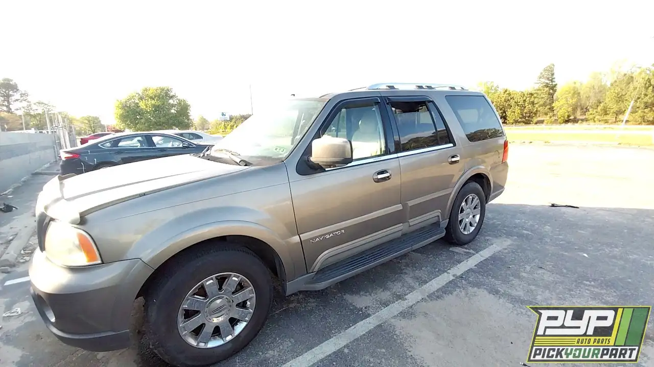 Photo of 2004 Lincoln Navigator