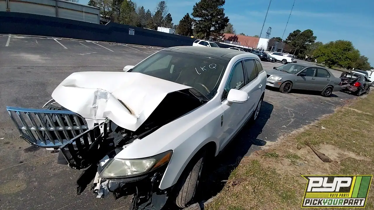 Photo of 2012 Lincoln Mkt
