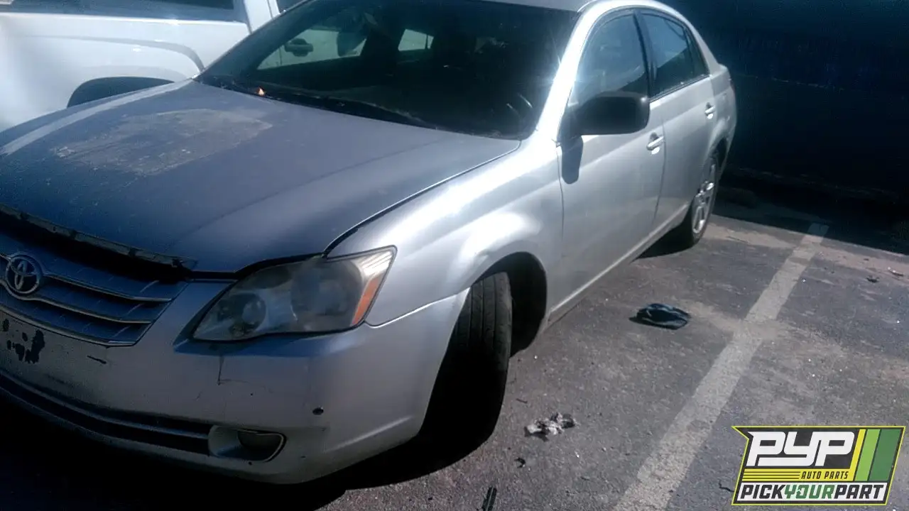Photo of 2005 Toyota Avalon