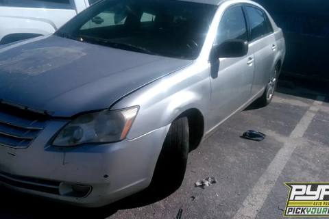 Photo of 2005 Toyota Avalon