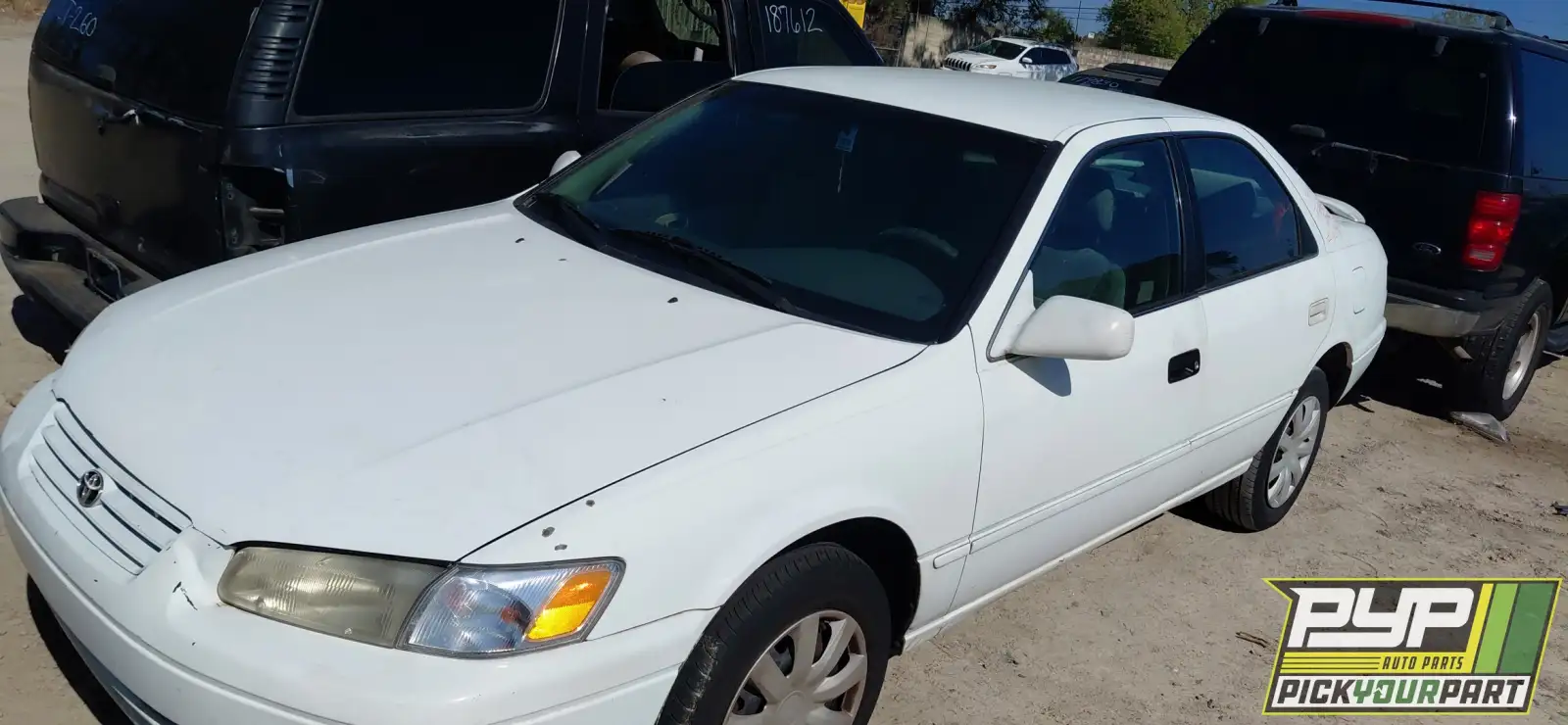 Photo of 1999 Toyota Camry