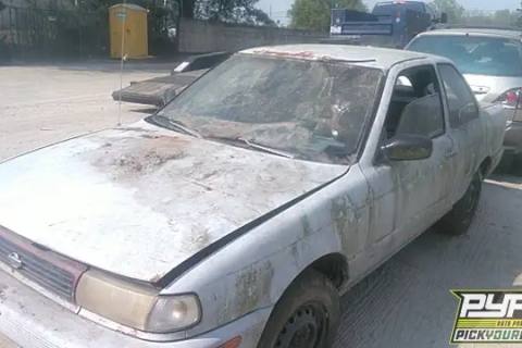 Photo of 1994 Nissan Sentra