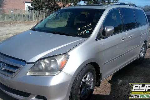 Photo of 2005 Honda Odyssey