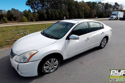 Photo of 2010 Nissan Altima