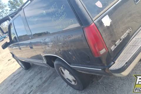 Photo of 1997 Gmc K1500 Suburban