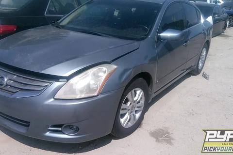 Photo of 2011 Nissan Altima