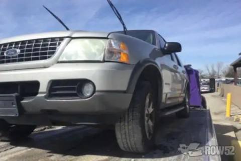 Photo of 2005 Ford Explorer