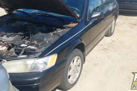 Photo of 1998 Toyota Camry
