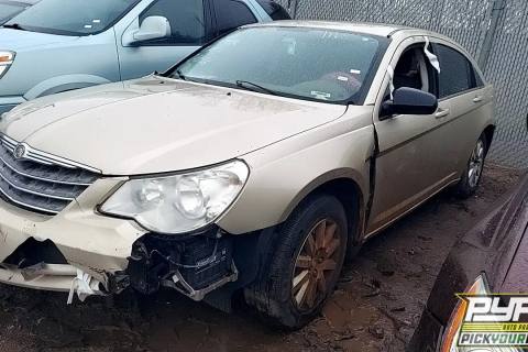Photo of 2010 Chrysler Sebring