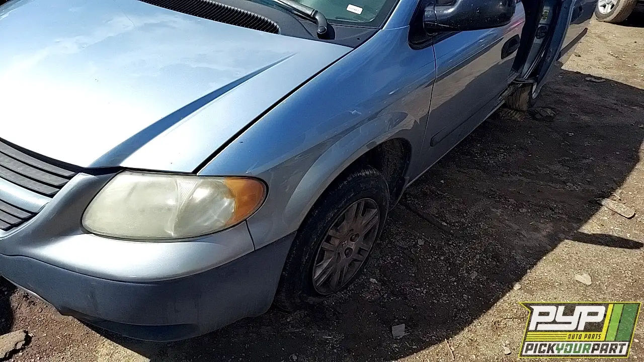 Photo of 2005 Dodge Caravan