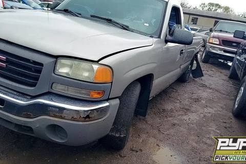 Photo of 2005 Gmc Sierra 1500