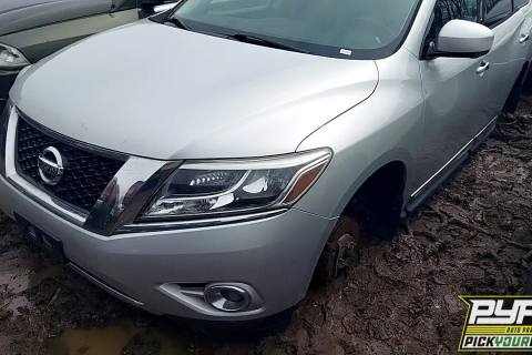 Photo of 2014 Nissan Pathfinder