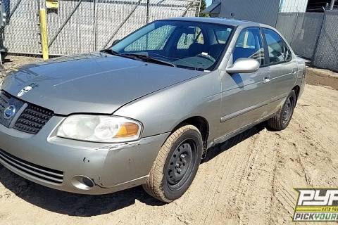 Photo of 2005 Nissan Sentra