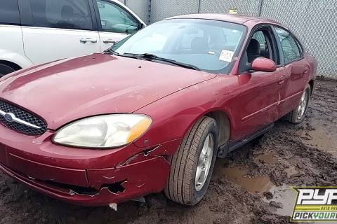 Photo of 2002 Ford Taurus