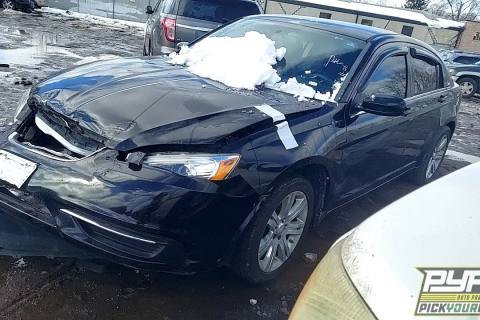 Photo of 2013 Chrysler 200