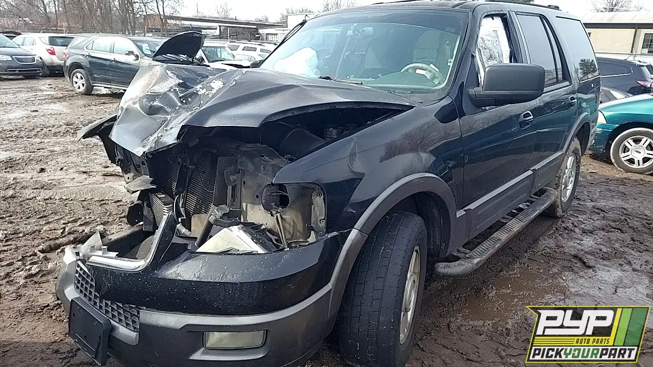 Photo of 2004 Ford Expedition