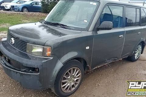 Photo of 2005 Scion Xb