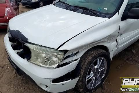 Photo of 2004 Buick Rainier
