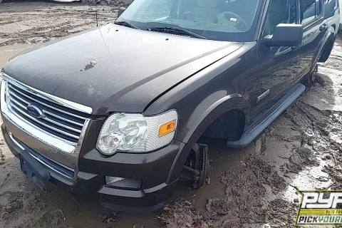 Photo of 2008 Ford Explorer