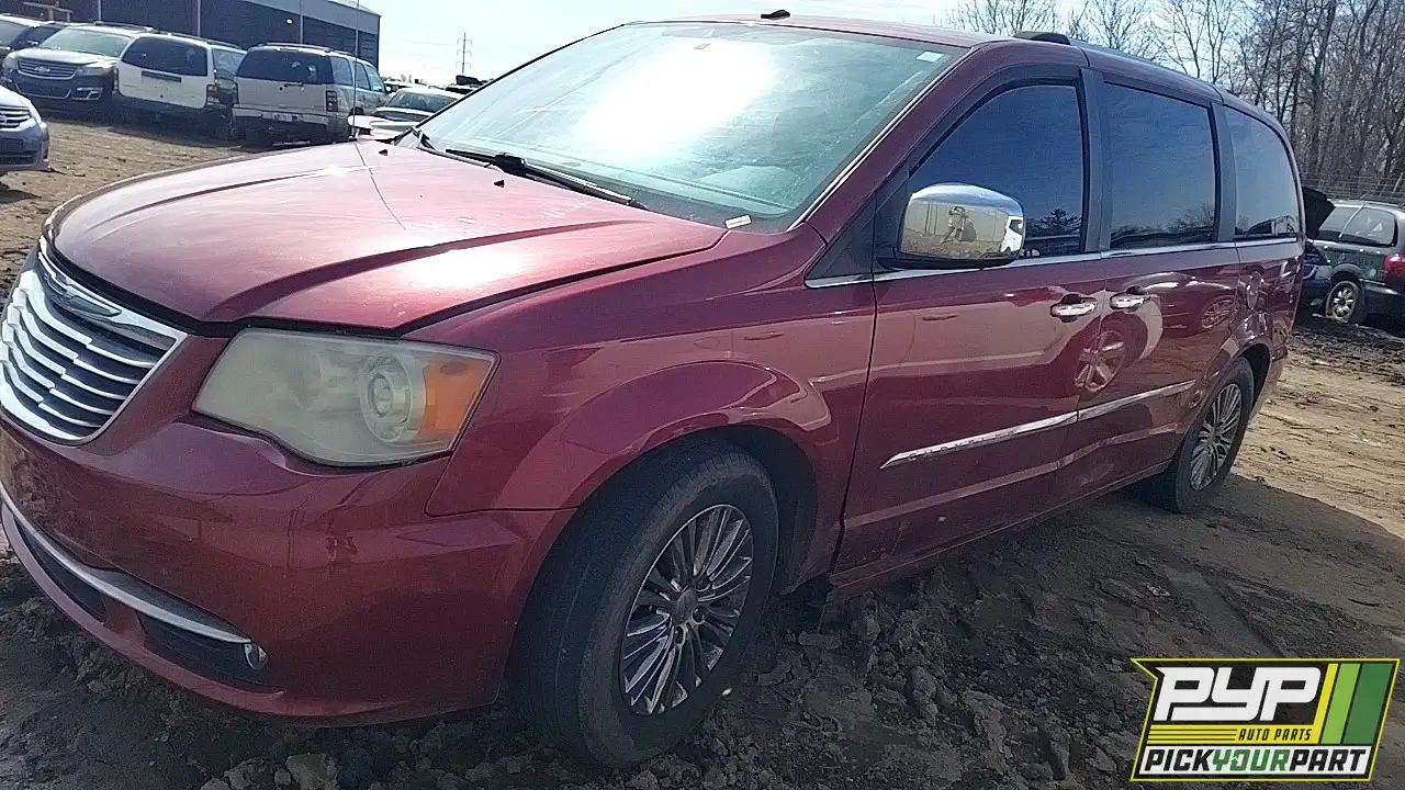 Photo of 2011 Chrysler Town & Country