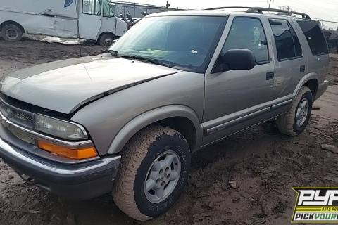 Photo of 2000 Chevrolet Blazer