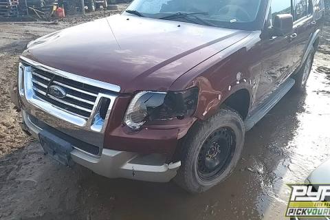 Photo of 2010 Ford Explorer