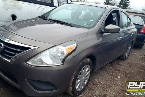 Photo of 2016 Nissan Versa