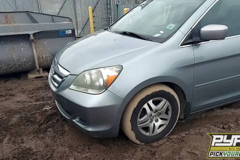 Photo of 2005 Honda Odyssey